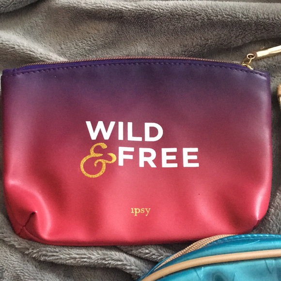 Make up bags! Bundle or buy separate! - Picture 2 of 7